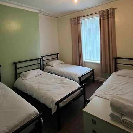 Arthurs Hill Newcastle, Free Parking Fully Equipped Kitchen 4 Bedrooms, Near City Centre Exterior foto