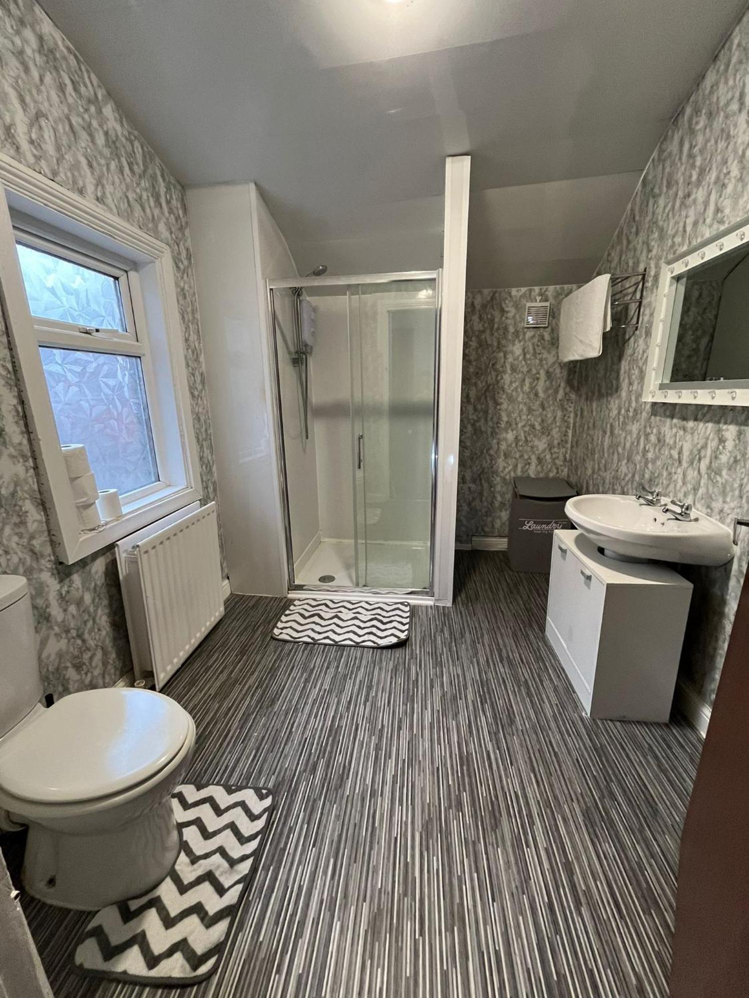 Arthurs Hill Newcastle, Free Parking Fully Equipped Kitchen 4 Bedrooms, Near City Centre Exterior foto